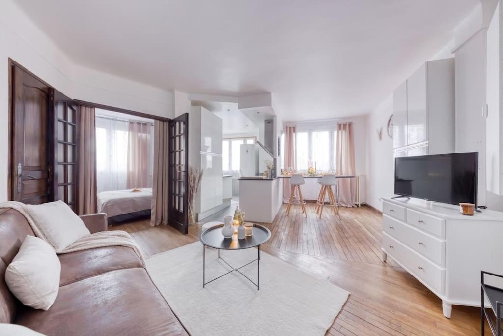 Le Versaillais Gare/Chateau/Wifi/Netflix Versailles Exterior foto
